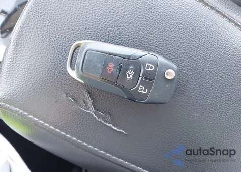 2013 Ford Fusion Se z USA, uszkodzony, nr VIN 3FA6P0H74DR355756